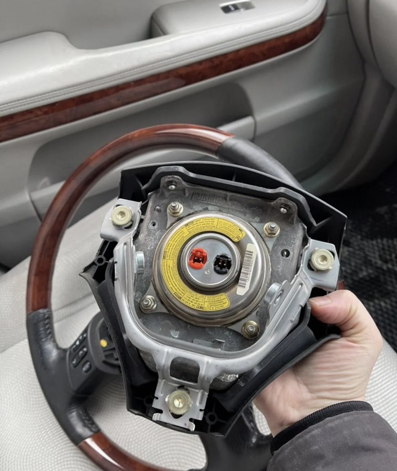 Airbag руля Toyota harrier 2 - изображение 1