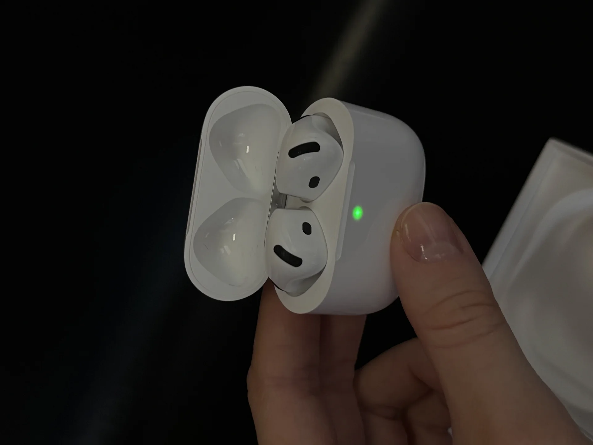 AirPods 4 1:1 - миниатюра 3