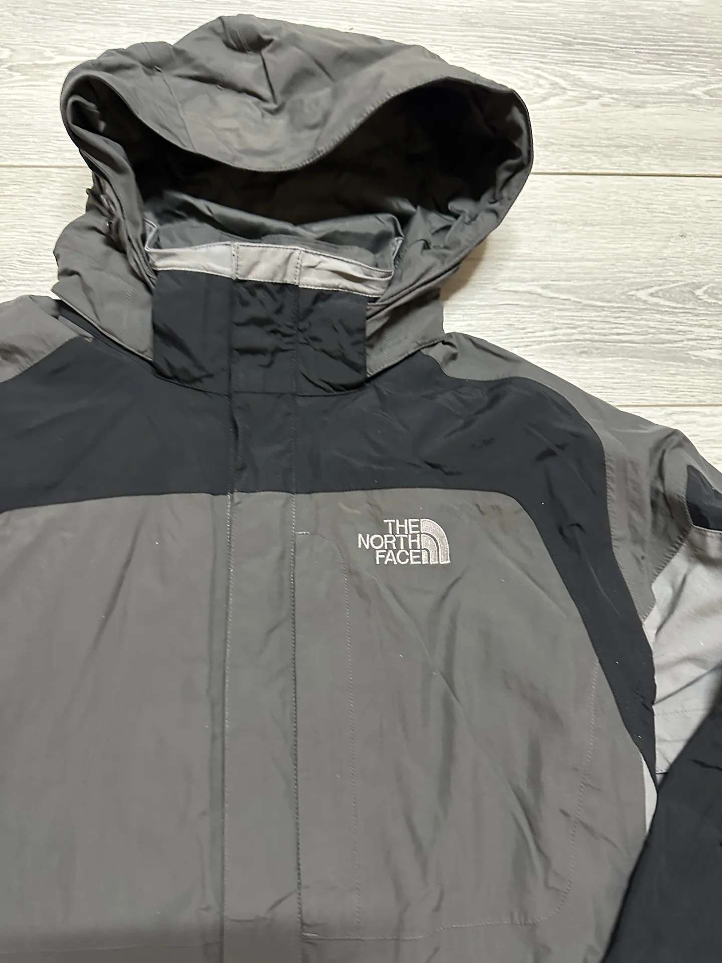 Куртка the north face hyvet - миниатюра 2