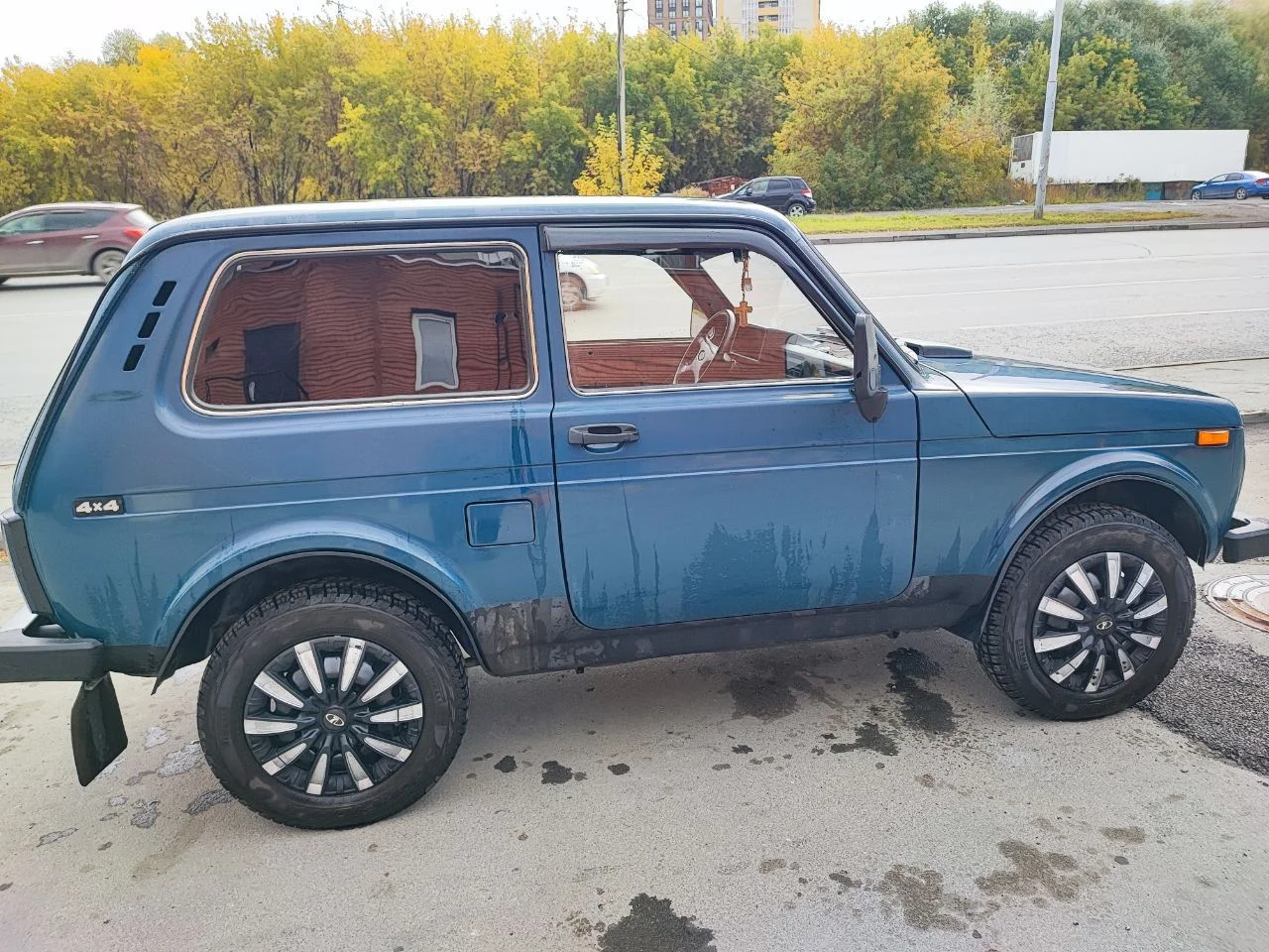 Лада 4х4 2121 Нива, 2000 год - миниатюра 4
