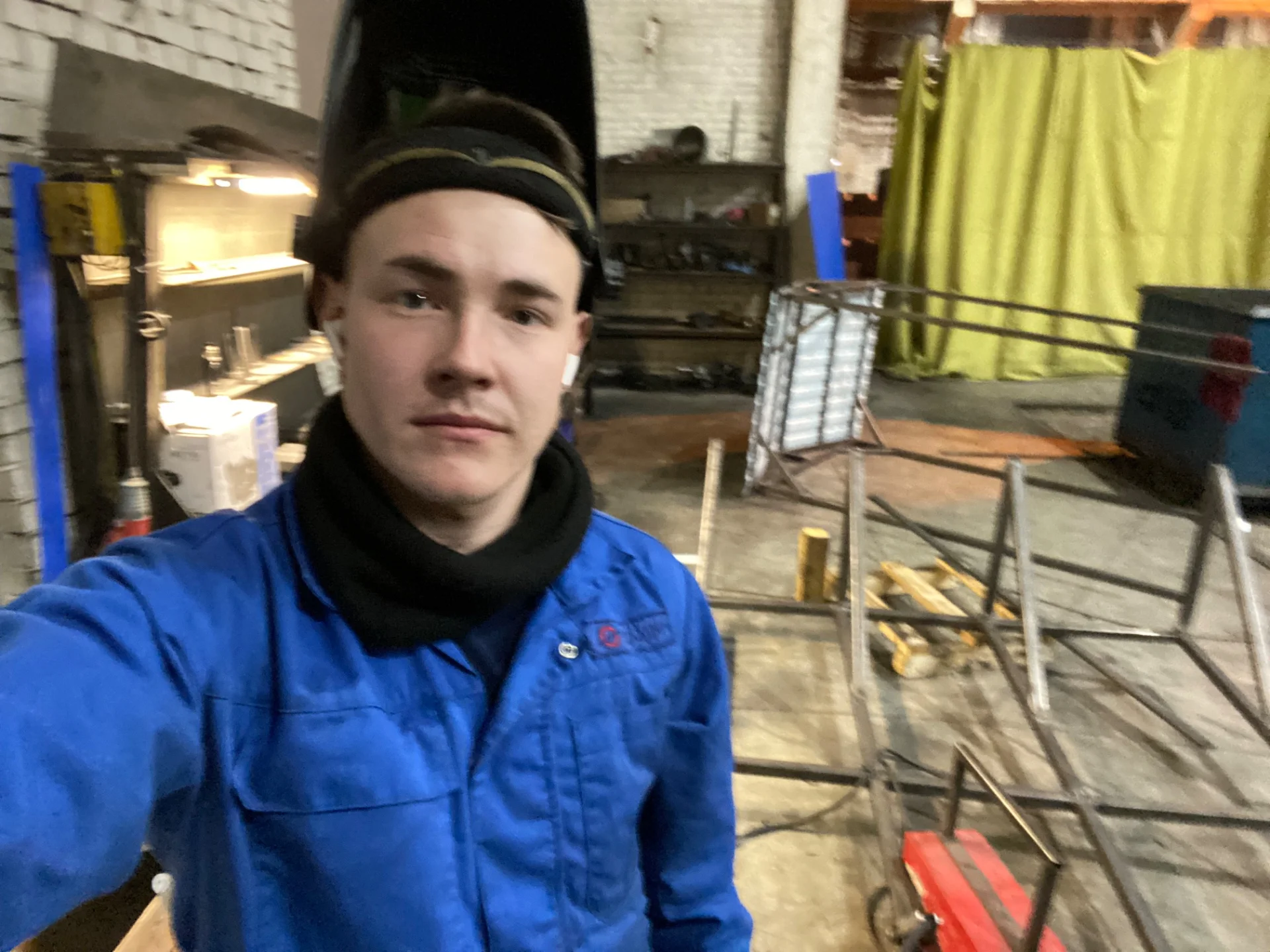 Выполню многие виды работы на вашем участке дачи, дома в гараже и тд. - миниатюра 4