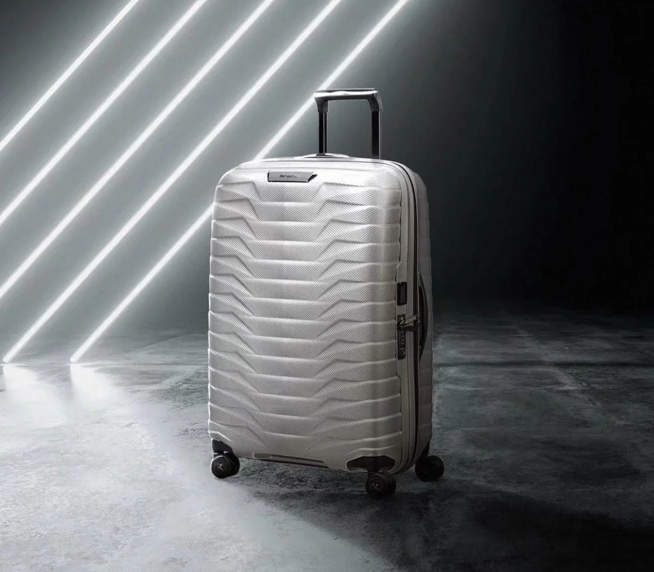 Чемодан Samsonite Proxis L - миниатюра 2