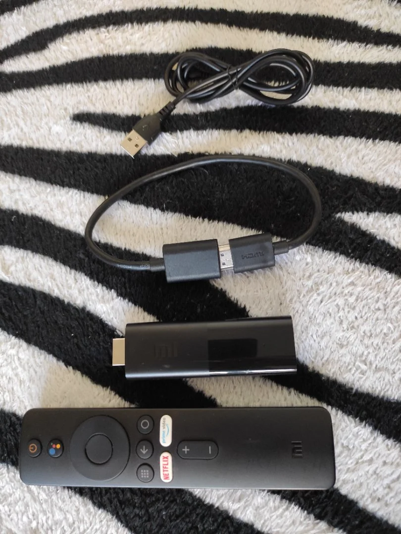 Тв приставка Mi Tv Stick - миниатюра 2