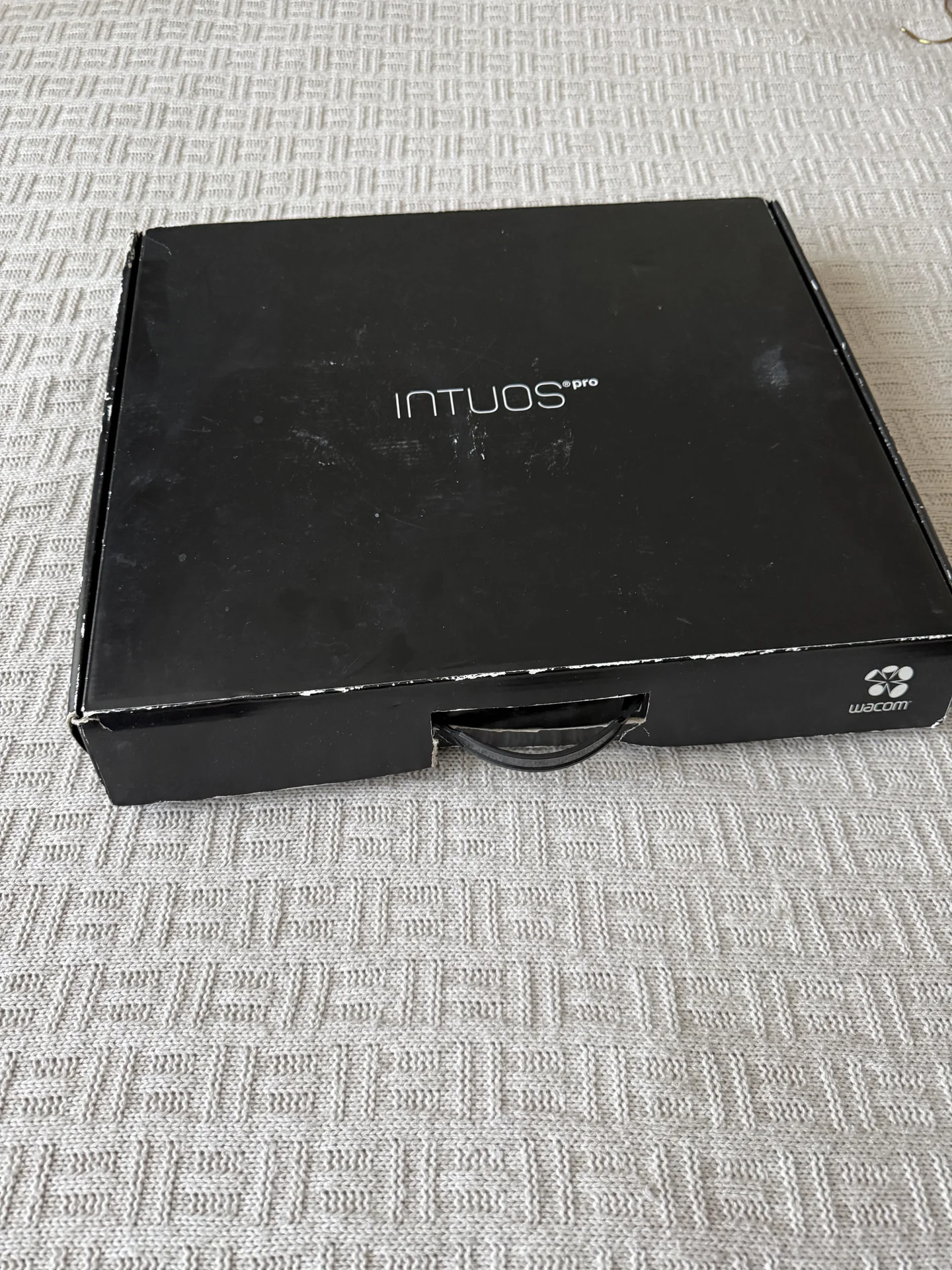 Новый Графический планшет wacom Intuos Pro PTH-651 - миниатюра 2