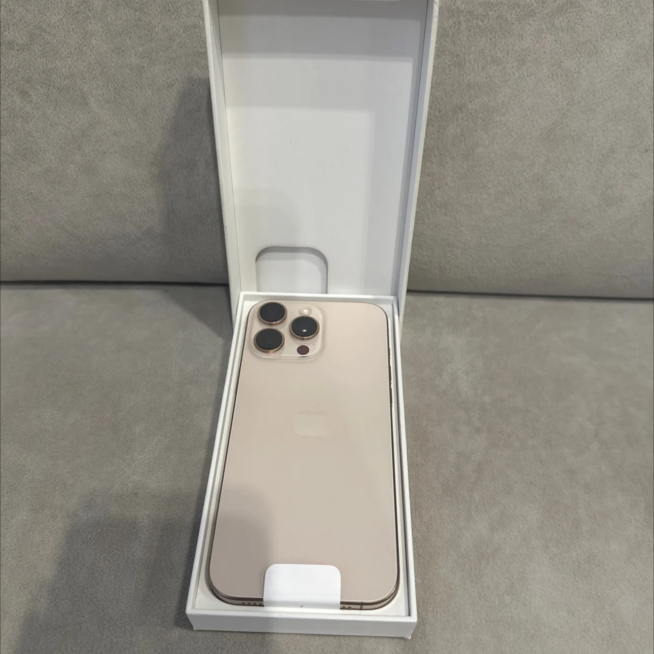 iPhone 16 pro max 512 desert titanium - миниатюра 2