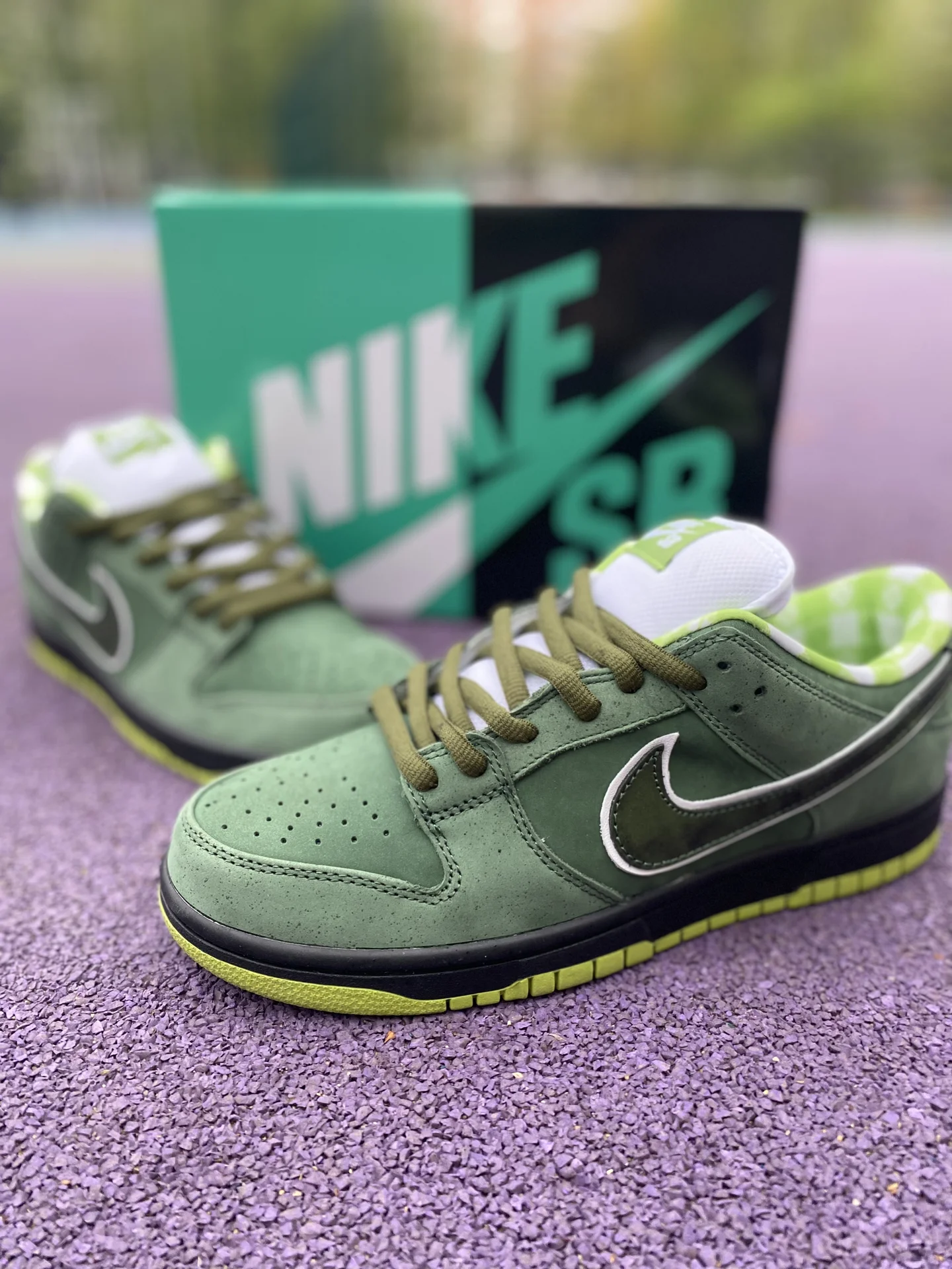 Nike SB Dunk low Green Lobster - изображение 1