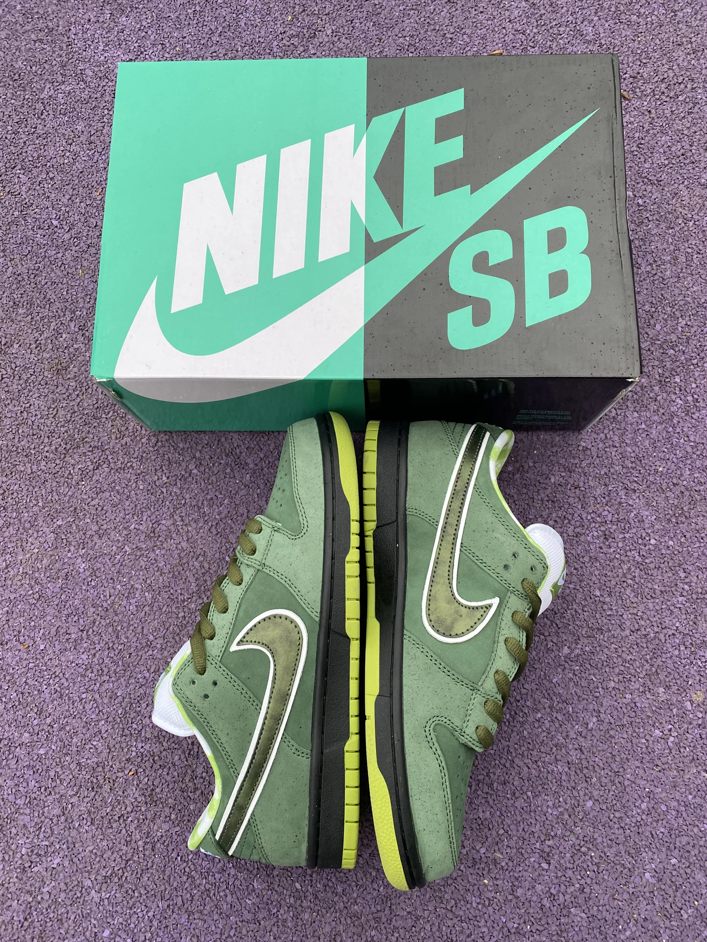 Nike SB Dunk low Green Lobster - миниатюра 2