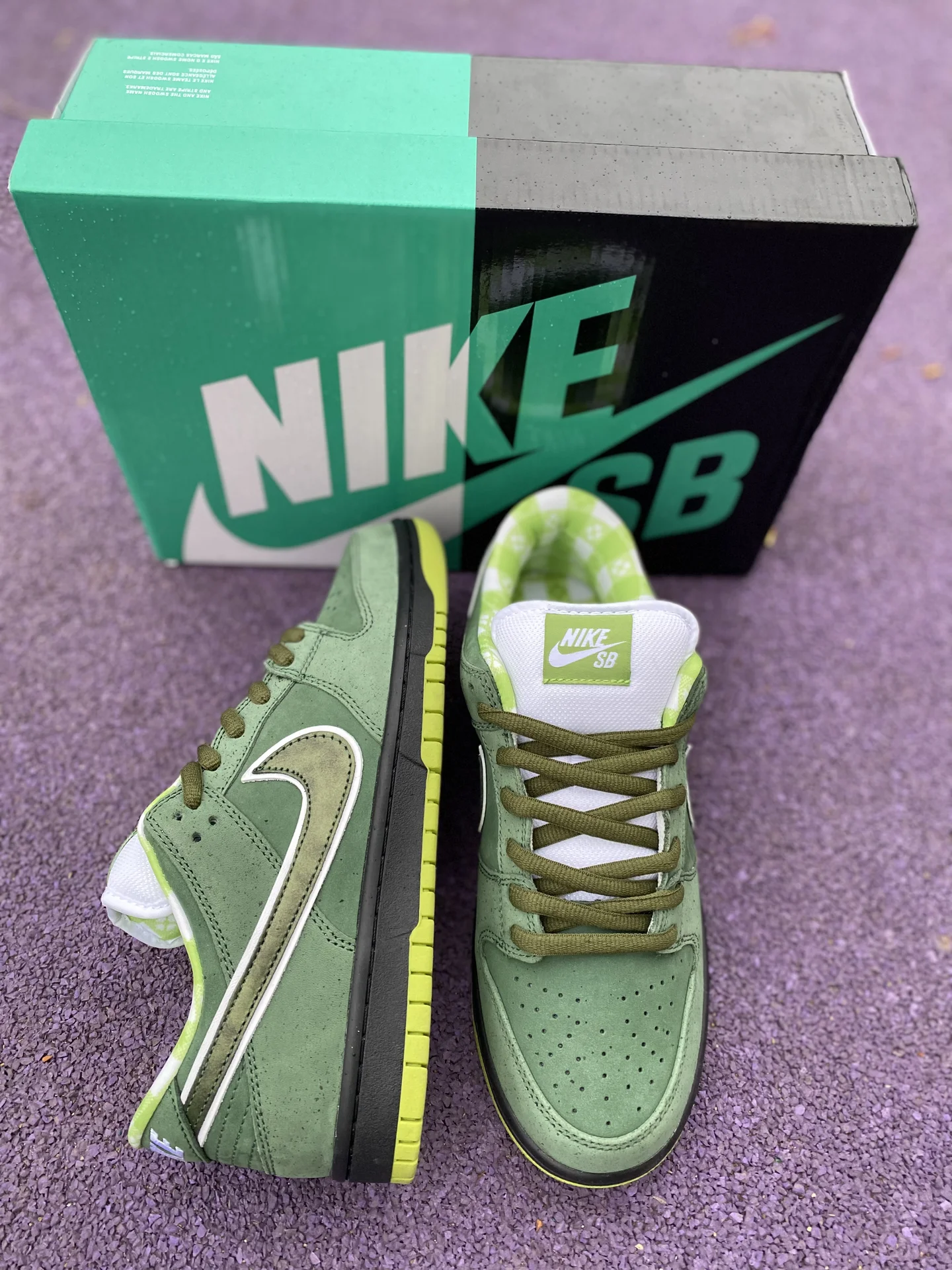 Nike SB Dunk low Green Lobster - миниатюра 3