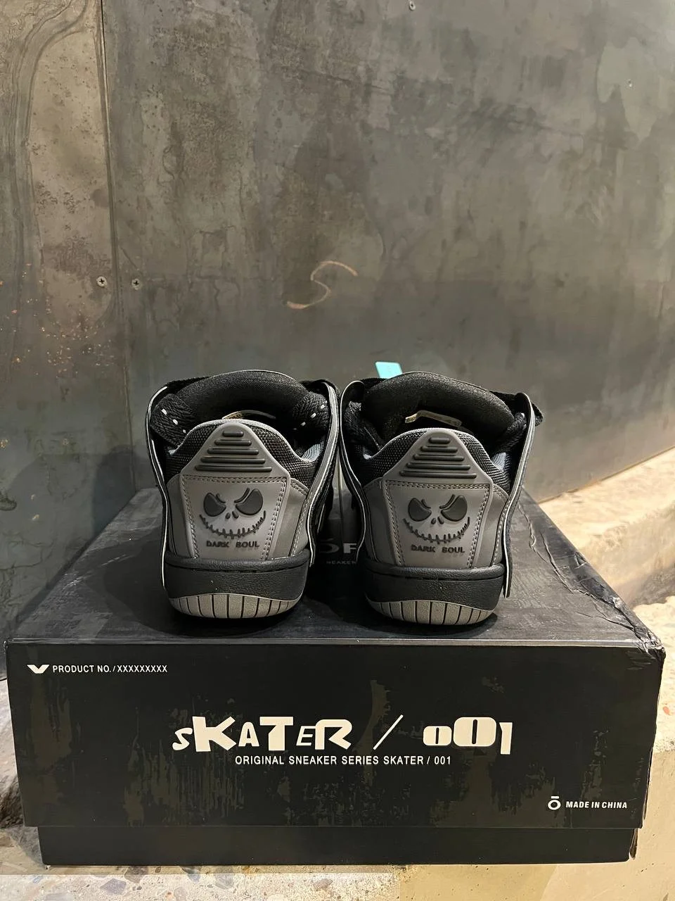 Old Order Skater 001 - миниатюра 9