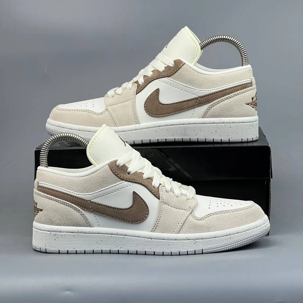 Nike Jordan 1 (Женские) - миниатюра 8
