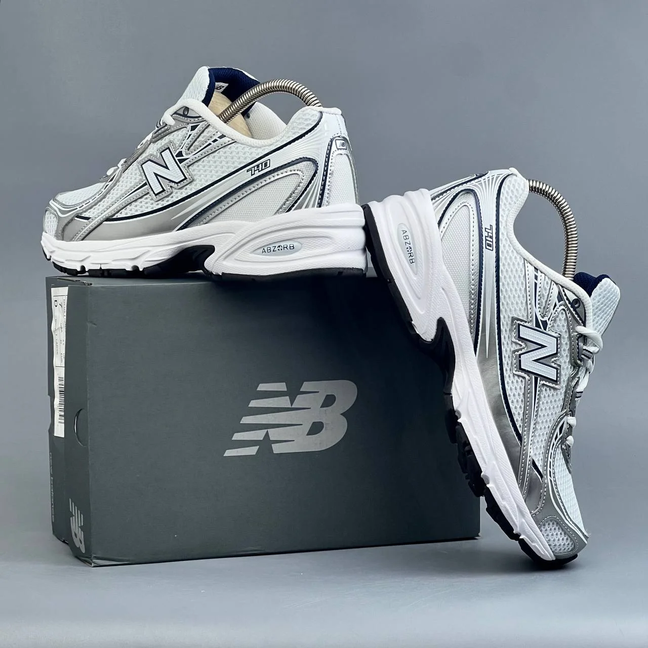 New Balance 740 (Женские) - миниатюра 8