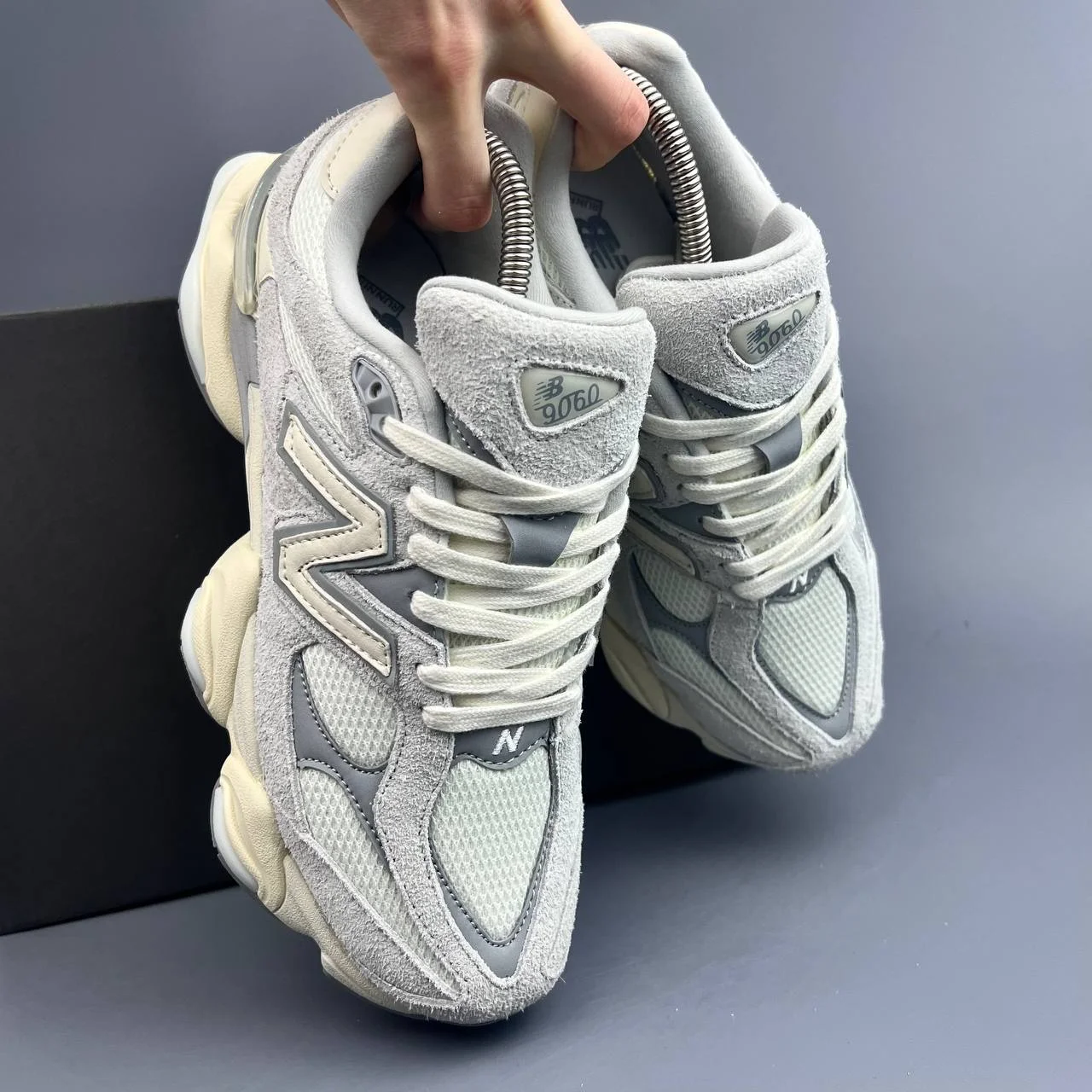 New Balance 9060 (Женские) - миниатюра 3