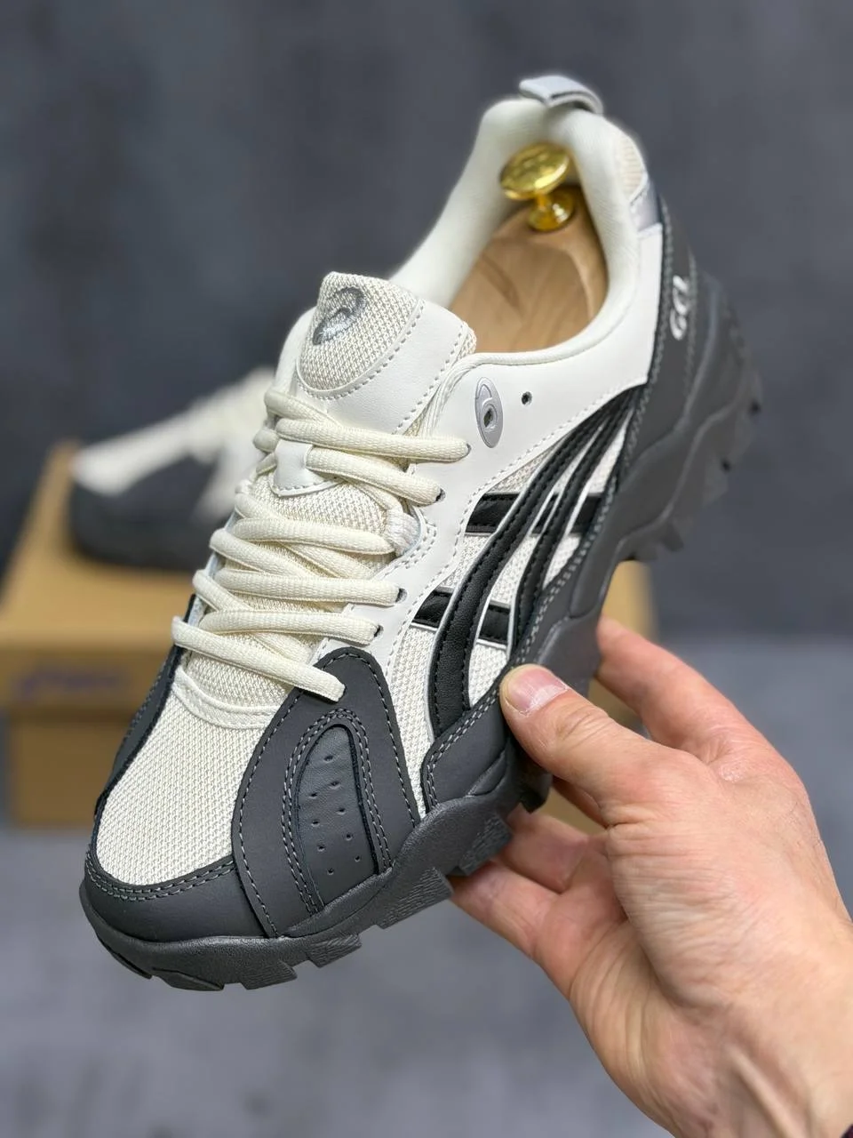 Asics Gel-Truck Low-Top Casual Shoes - изображение 1
