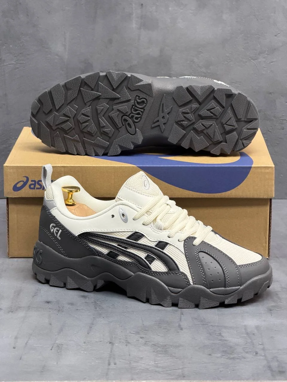 Asics Gel-Truck Low-Top Casual Shoes - миниатюра 4