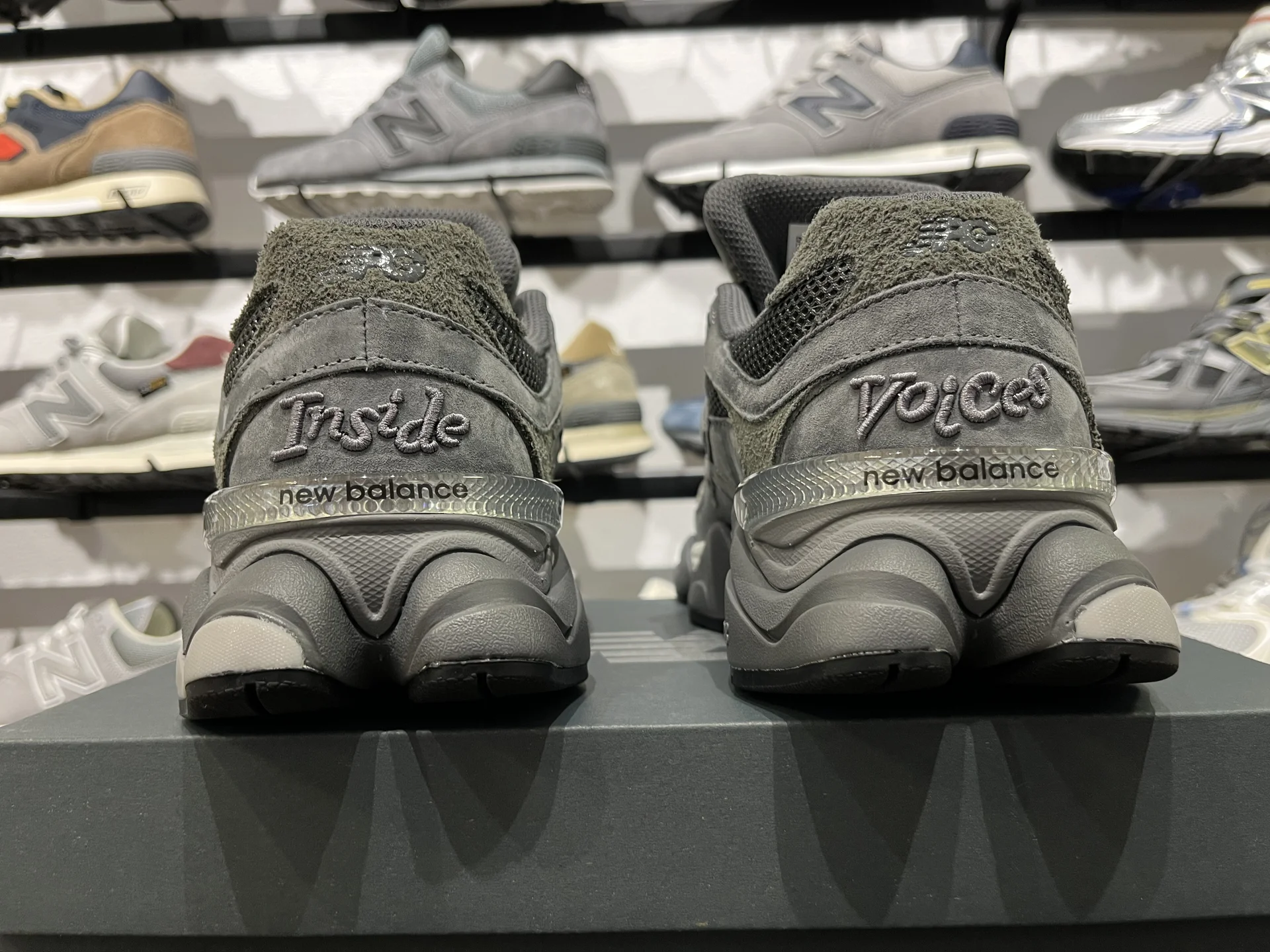 Кроссовки New Balance 9060 новые - миниатюра 2