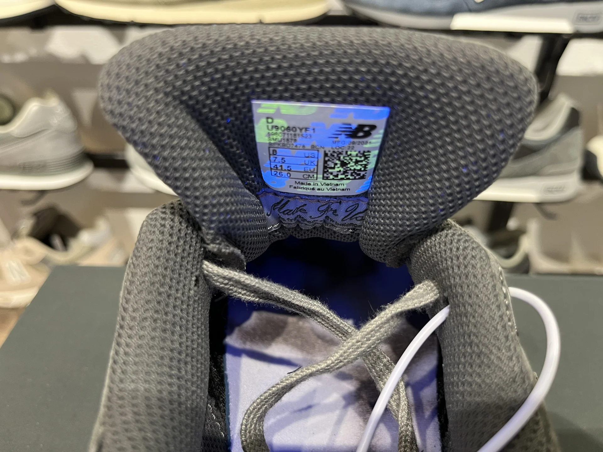 Кроссовки New Balance 9060 новые - миниатюра 9