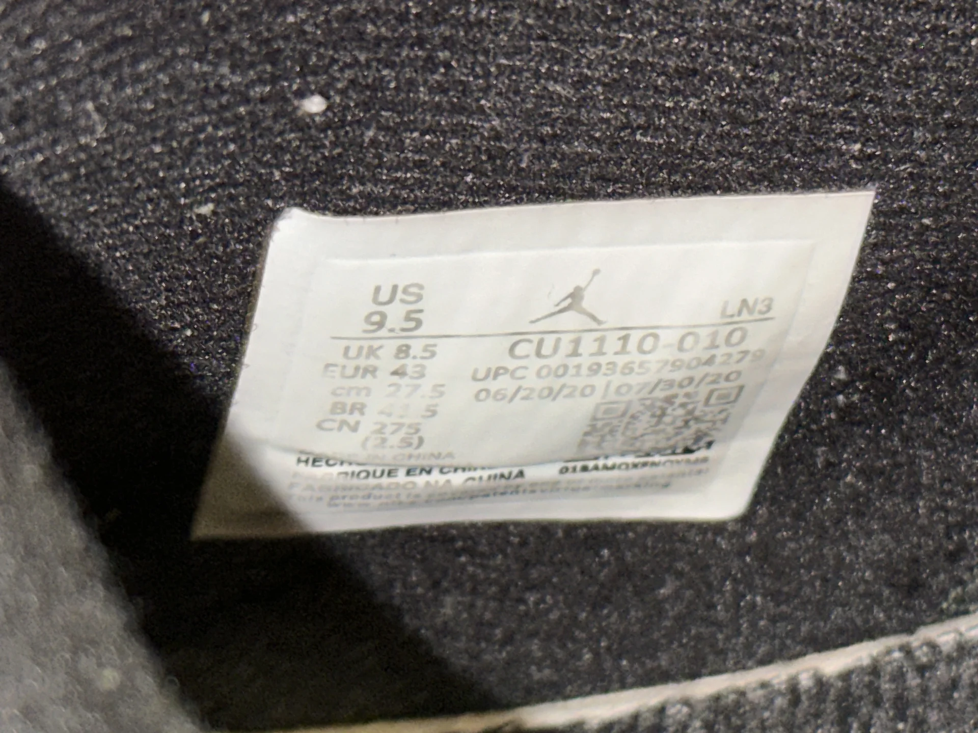 Кроссовки Jordan 4 Black Cat - миниатюра 4