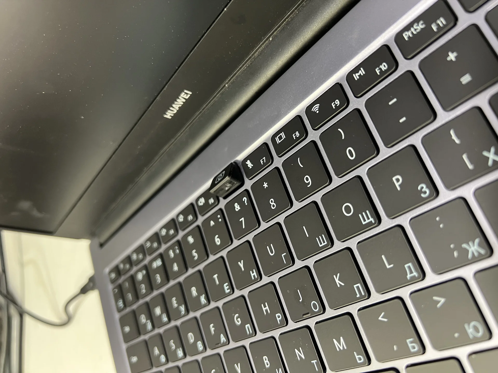 ноутбук Honor matebook d14 - миниатюра 2