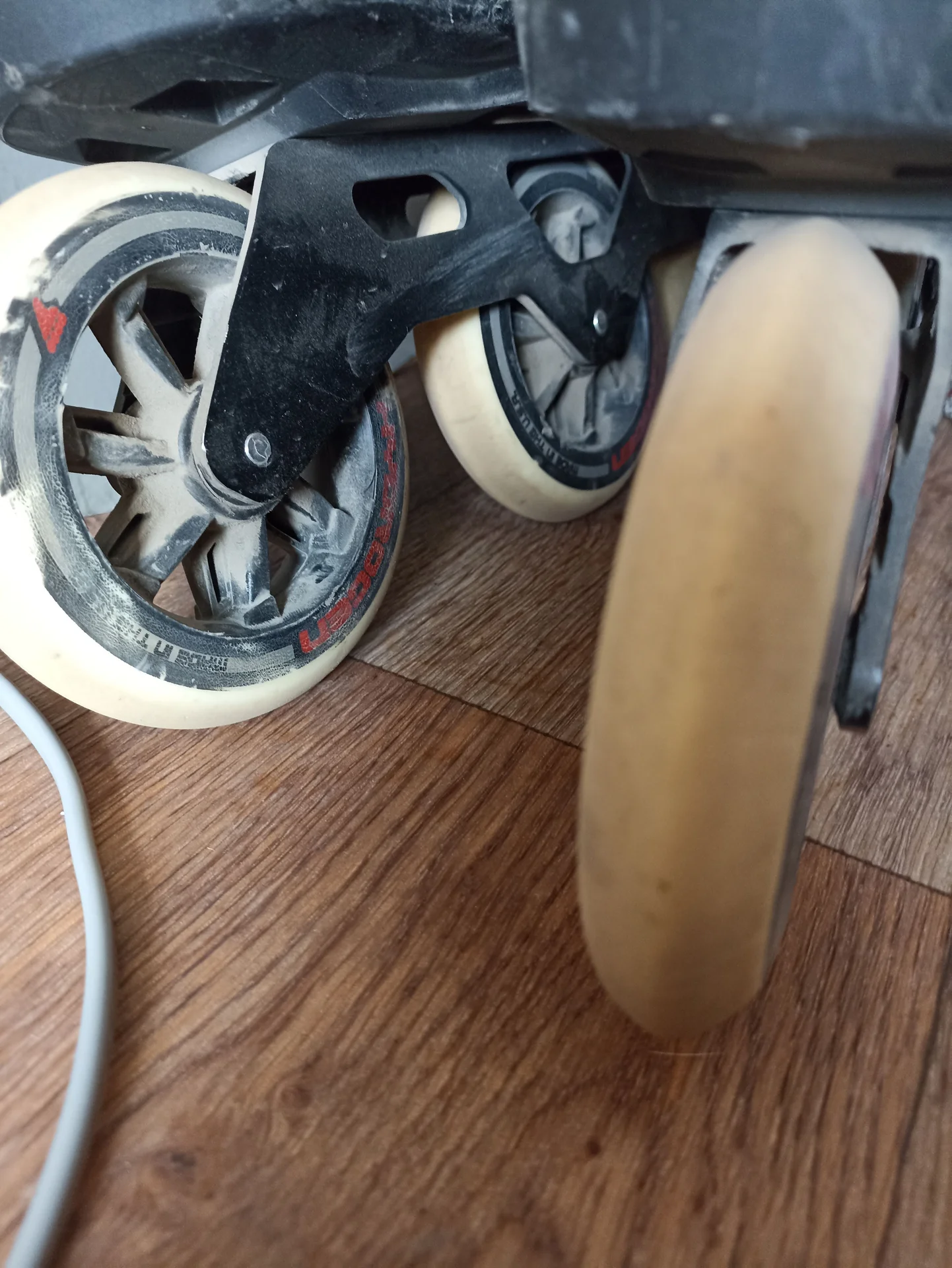 Роликовые коньки Rollerblade - миниатюра 10