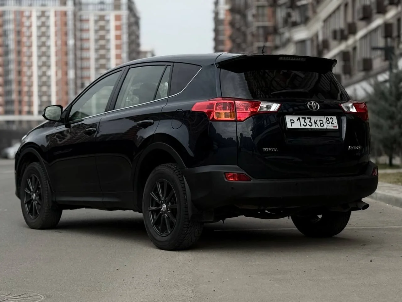 Toyota rav4 - миниатюра 4