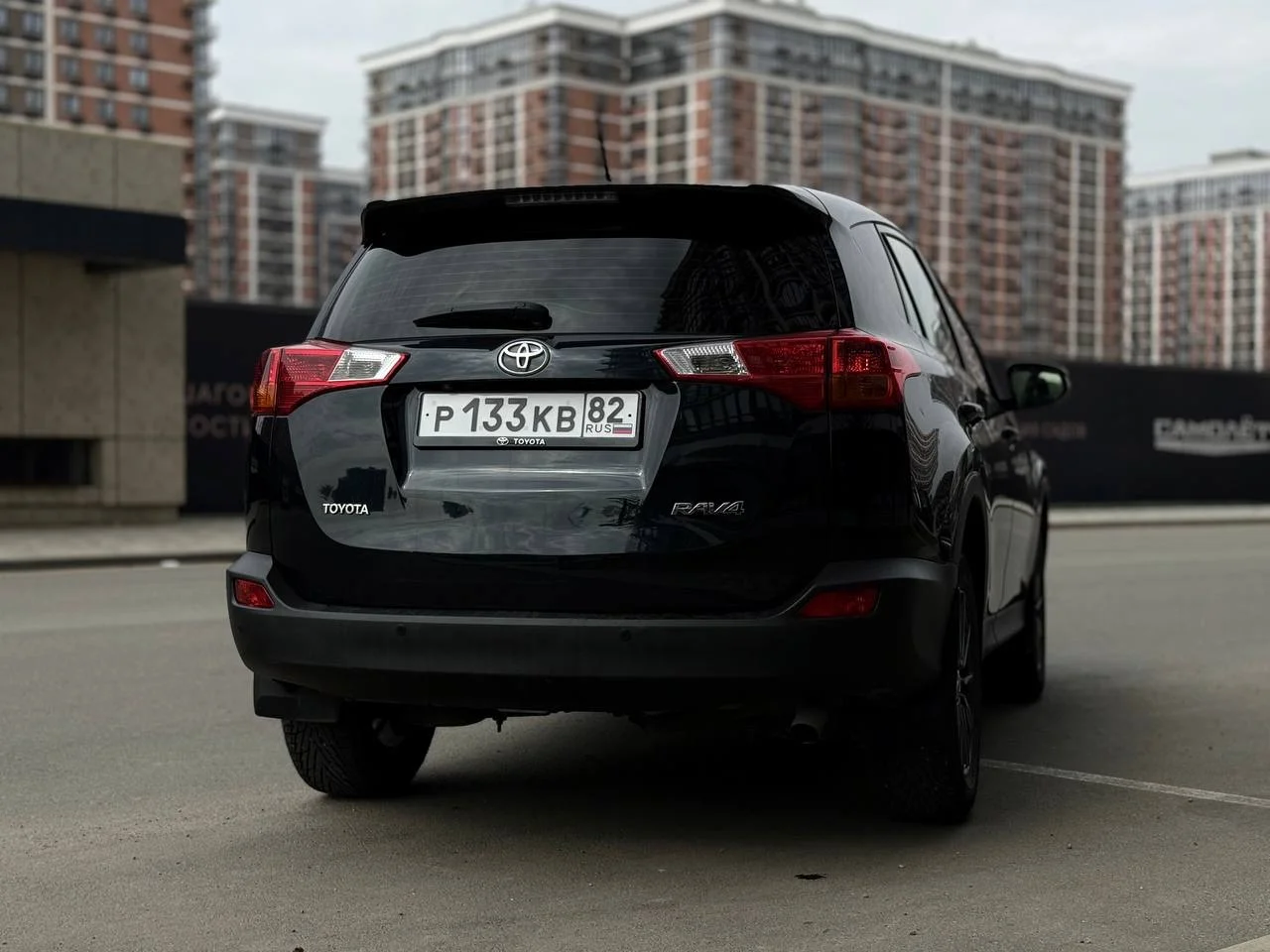 Toyota rav4 - миниатюра 6