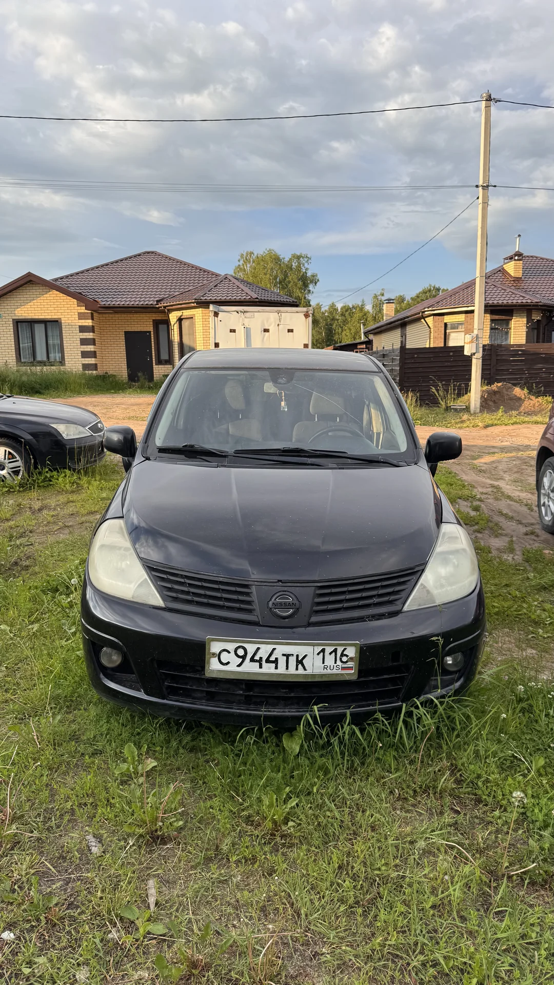 Nissan Tiida - изображение 1