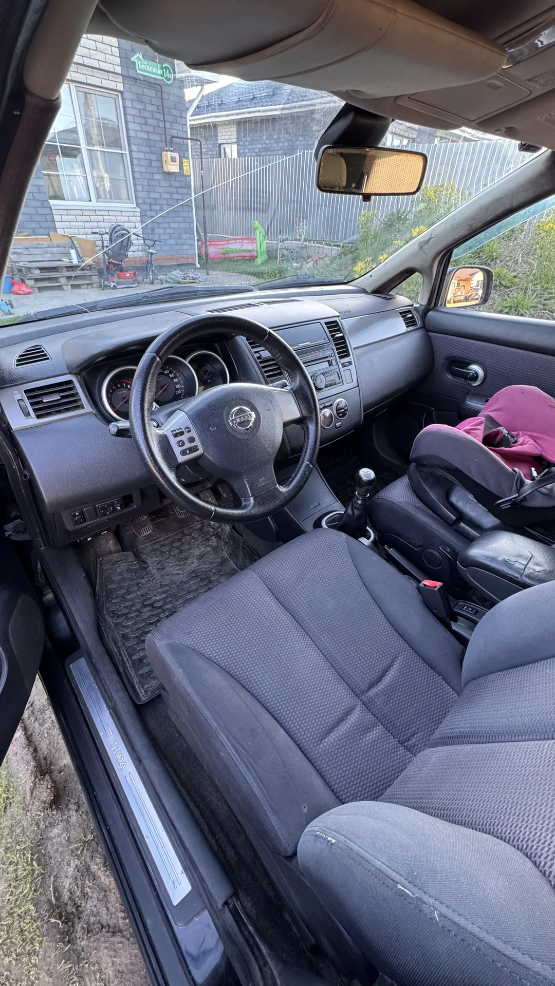 Nissan Tiida - миниатюра 9