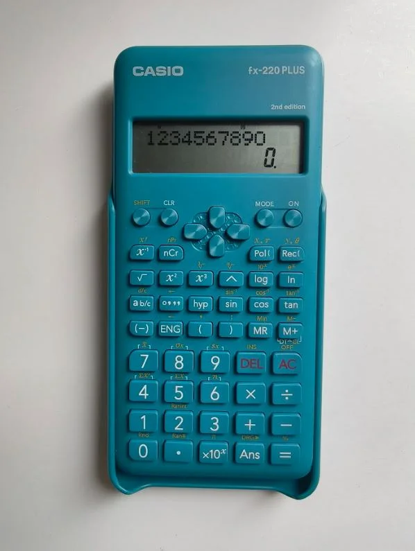 Калькулятор casio fx-220 plus - изображение 1