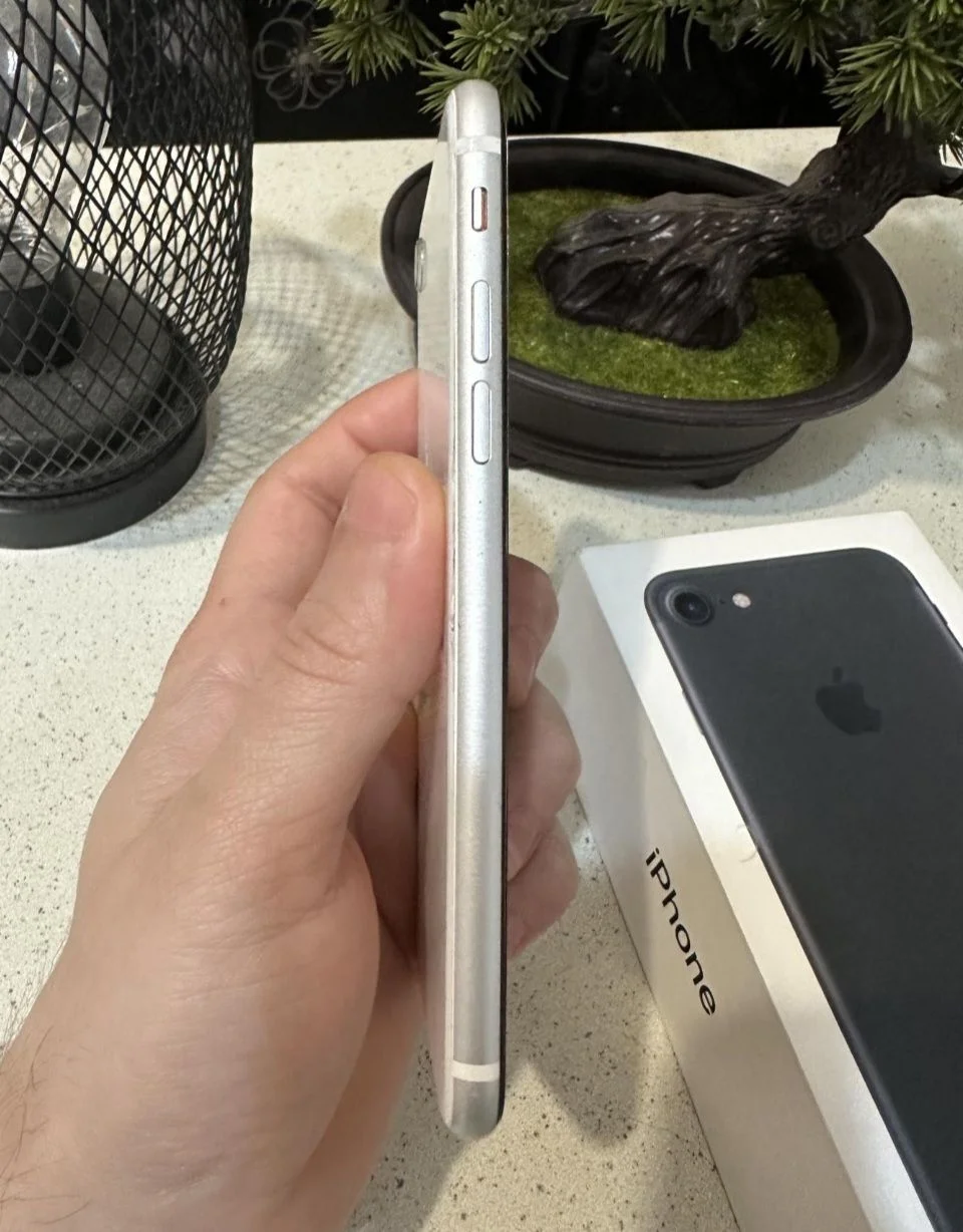 IPhone SE 2020г. 128ГБ - миниатюра 7