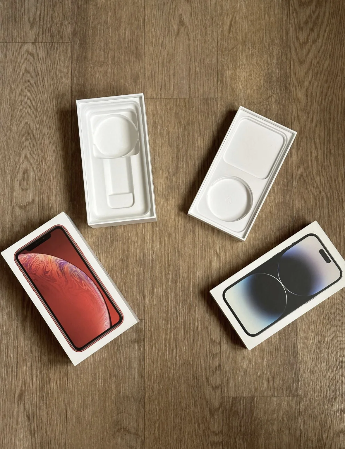 Коробки от iPhone 14pro и iPhone XR - изображение 1