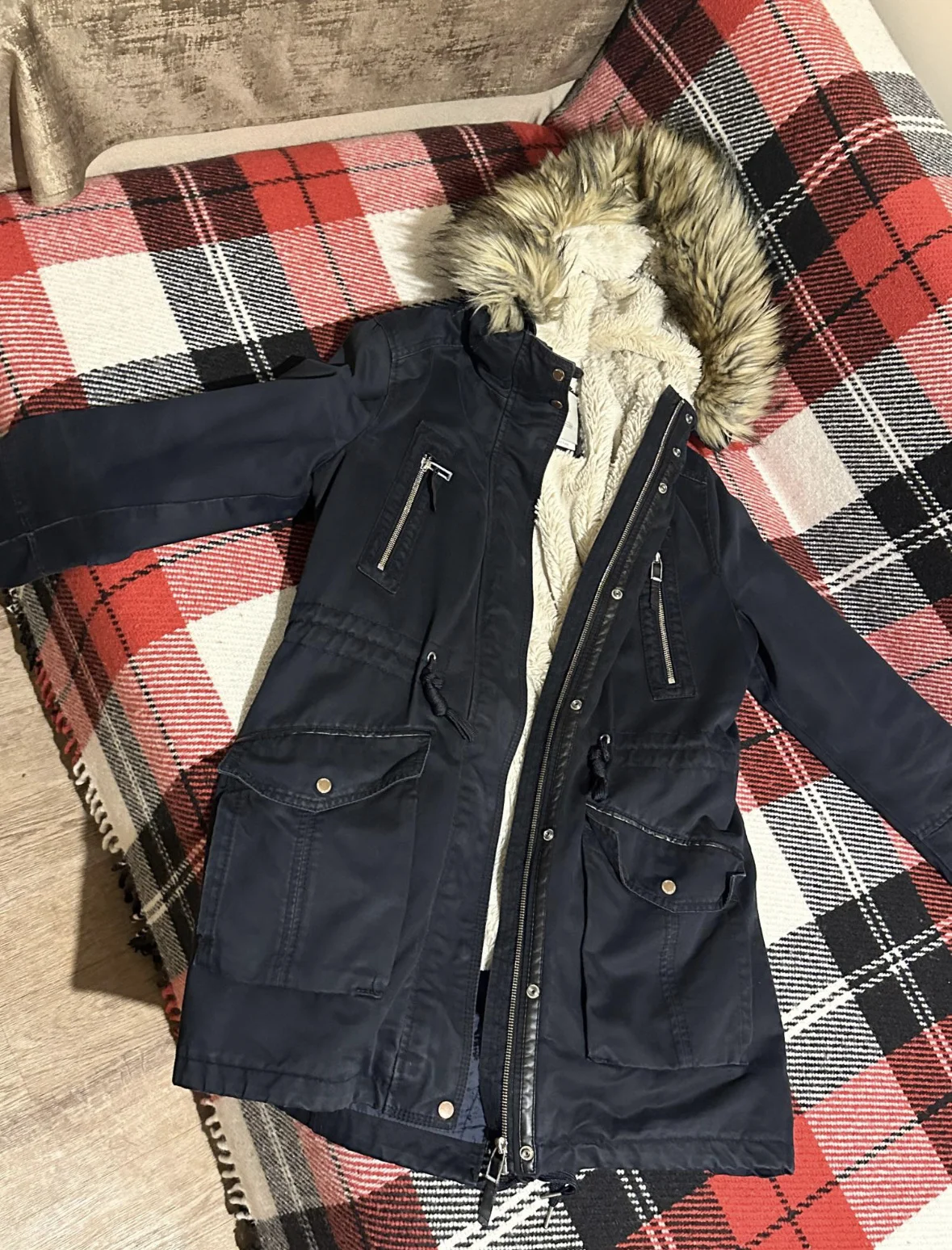 Куртка парка Bershka (44) - миниатюра 3