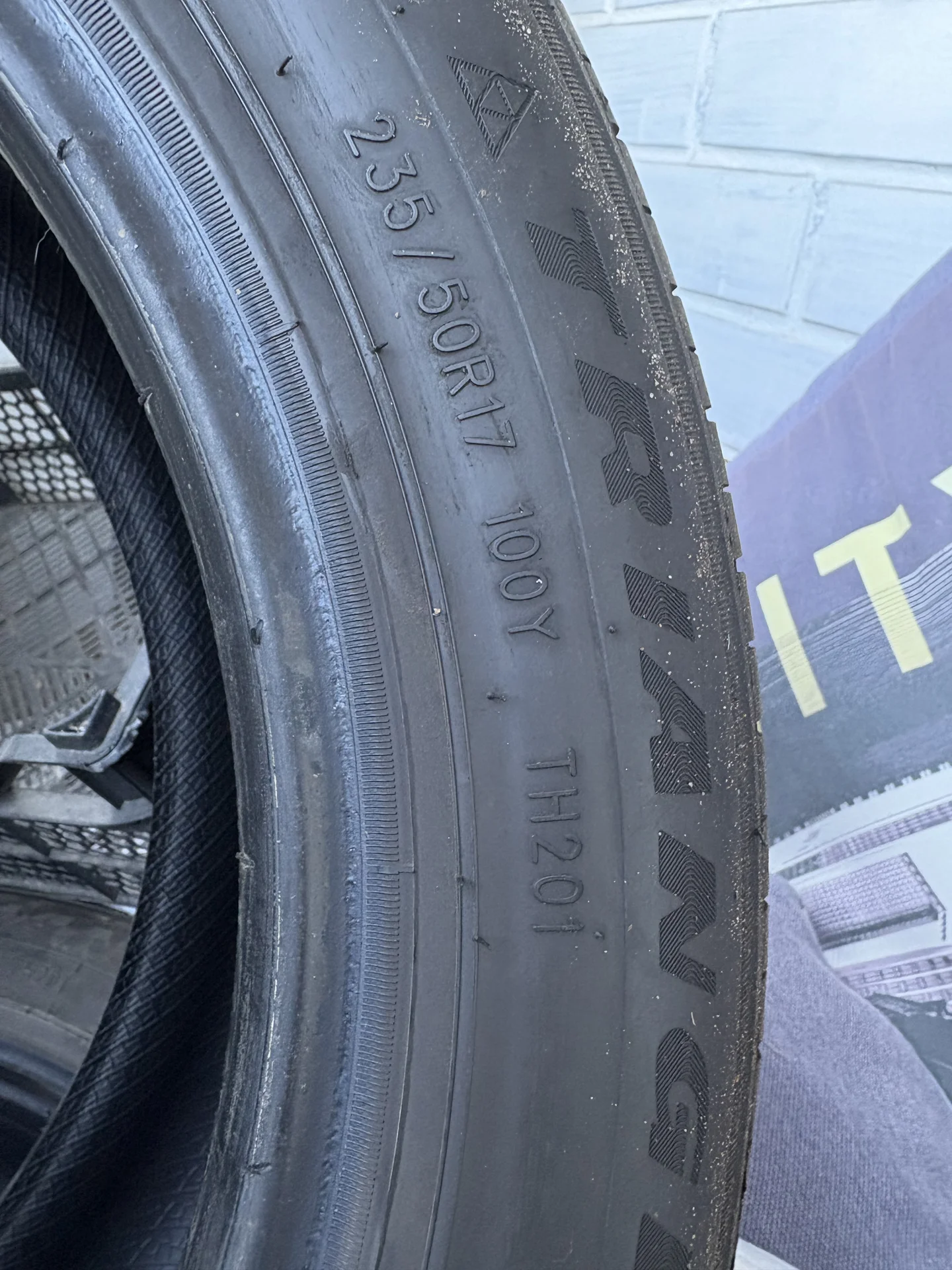 Летняя резина 235/50 R17 - миниатюра 4