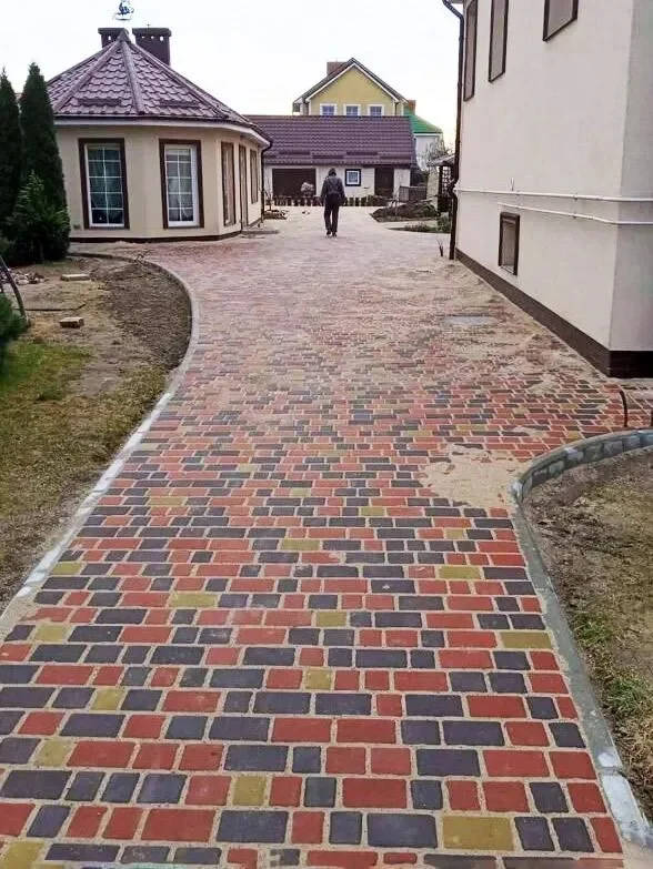Укладка тротуарной плитки под ключ с гарантией - миниатюра 3