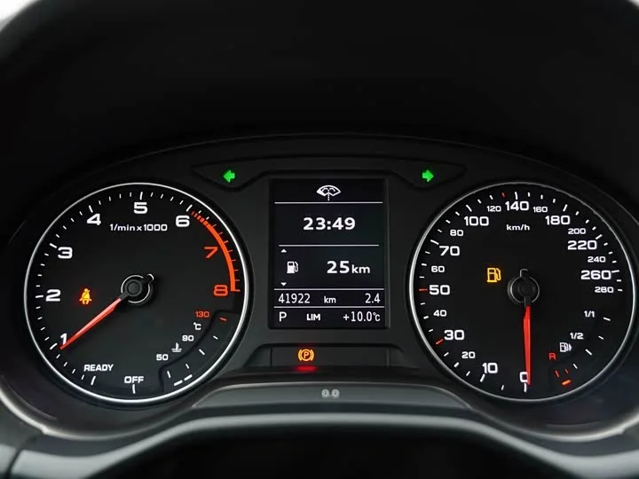 Audi Q2L 2022 - миниатюра 12