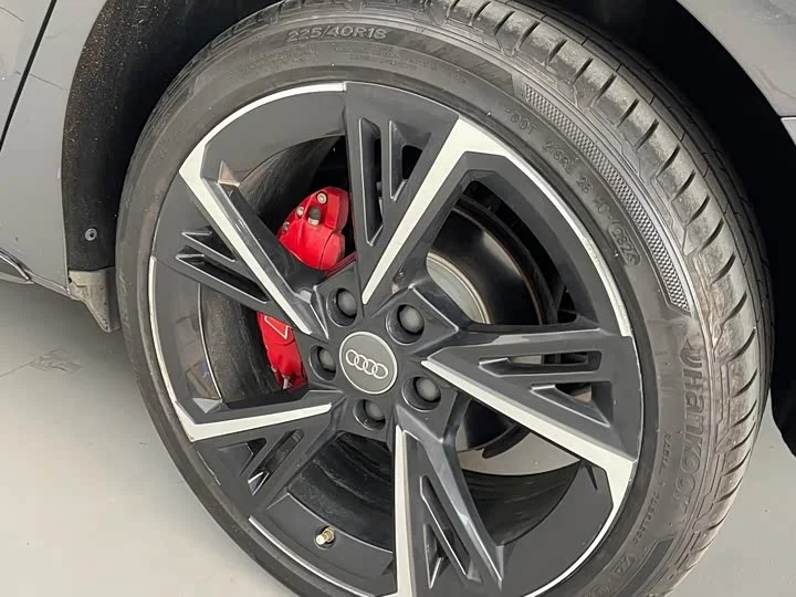 Audi A3 2023 - миниатюра 8