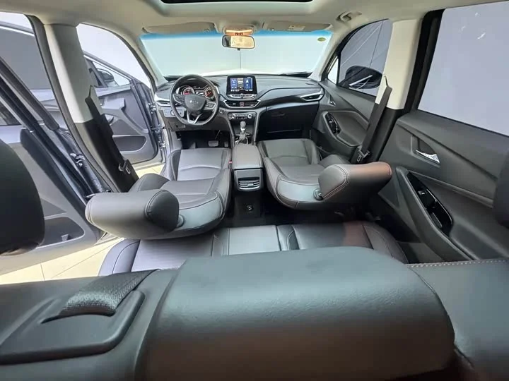 Chevrolet Orlando 2022 - миниатюра 8