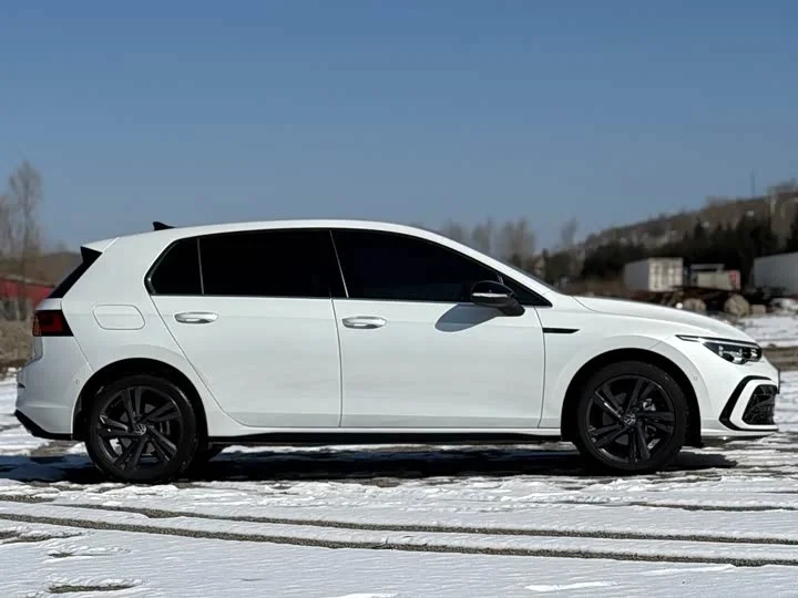 Volkswagen Golf 2023 - миниатюра 7