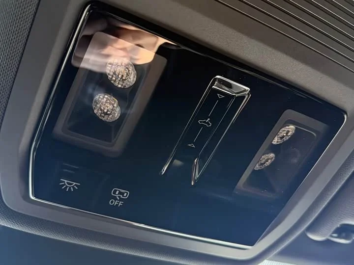 Volkswagen Golf 2023 - миниатюра 22