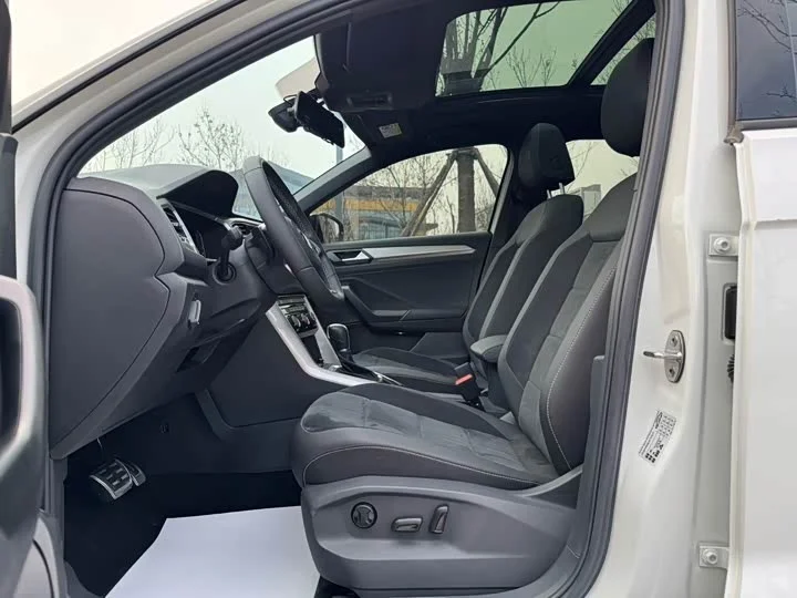 Volkswagen T-Roc 2022 - миниатюра 8