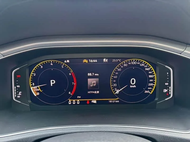 Volkswagen T-Roc 2022 - миниатюра 11