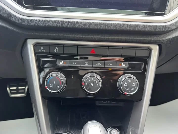 Volkswagen T-Roc 2022 - миниатюра 13