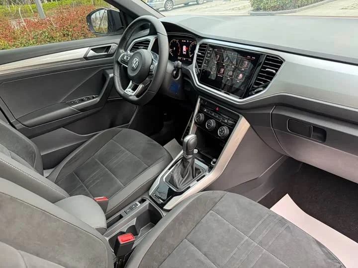 Volkswagen T-Roc 2022 - миниатюра 16