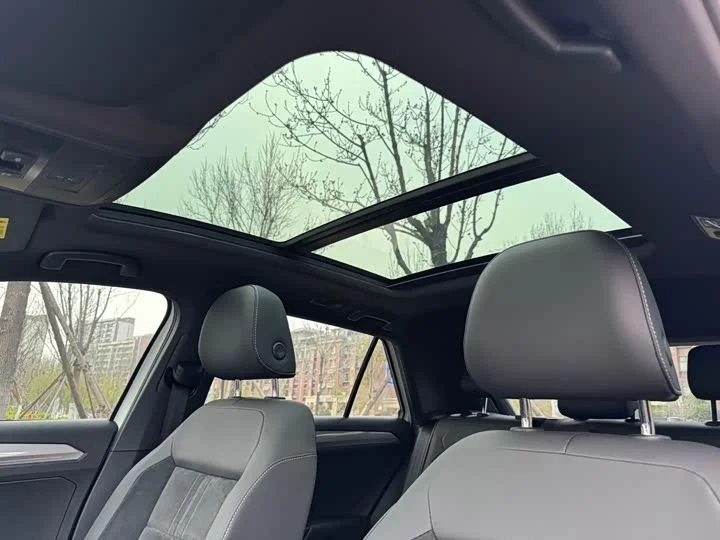 Volkswagen T-Roc 2022 - миниатюра 17