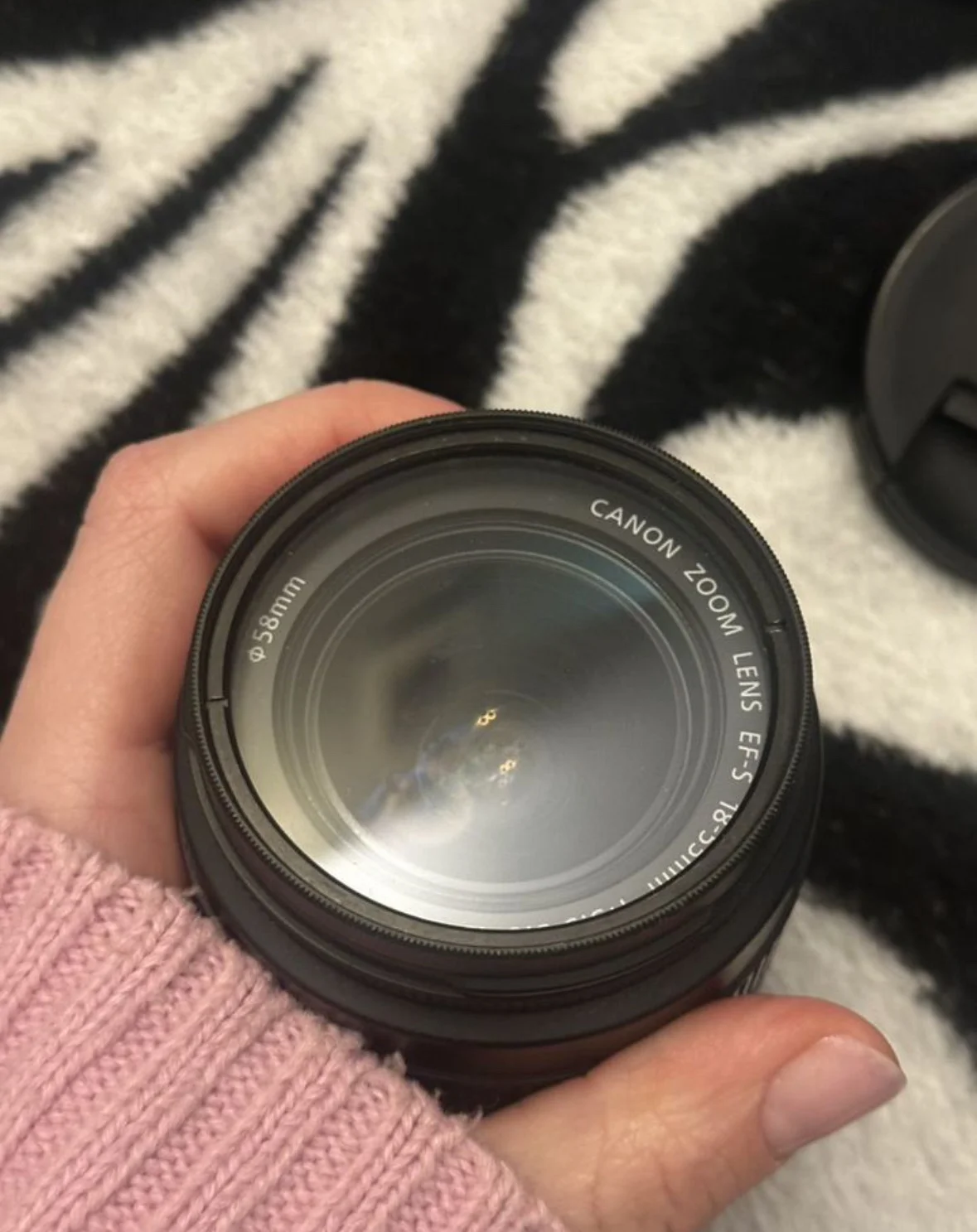 Canon 600D фотоаппарат с объективом - миниатюра 6