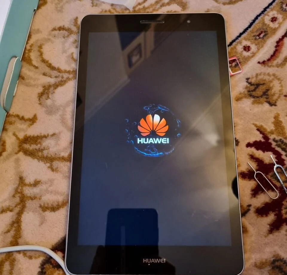 Планшет 8" Huawei MediaPad - миниатюра 3