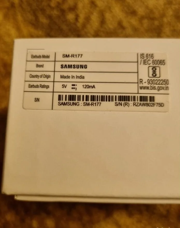 Коробки от наушников Samsung - миниатюра 7