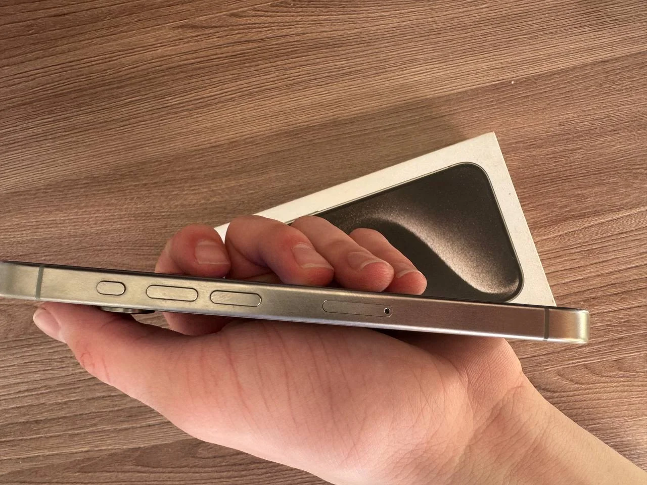 Iphone 15 pro - миниатюра 4