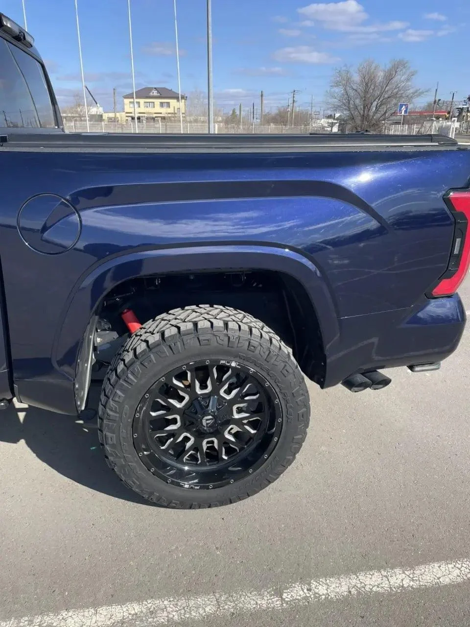 Tundra Capstone TRD Pro 2023 - миниатюра 9