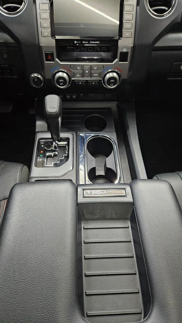 TOYOTA TUNDRA - миниатюра 11