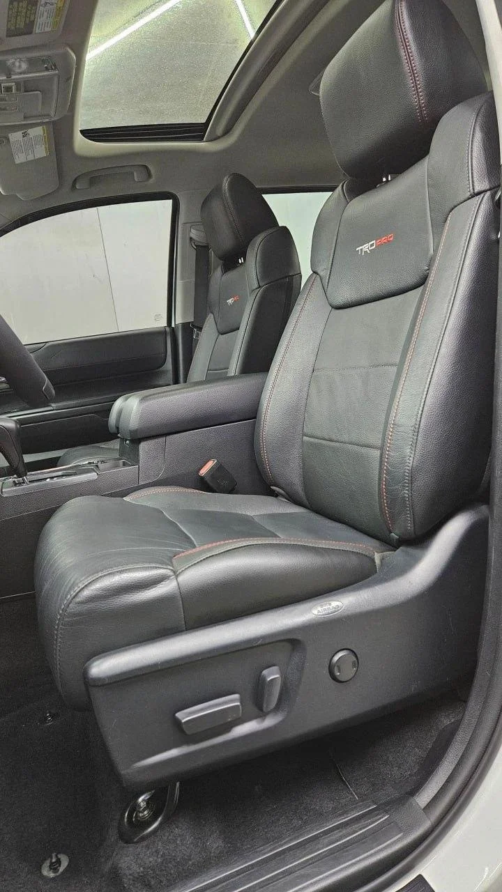 TOYOTA TUNDRA - миниатюра 14